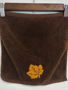 Vintage Fall Leaf Hand Towel Embroidery Autumn Decal Brown Yellow Mustard Soft